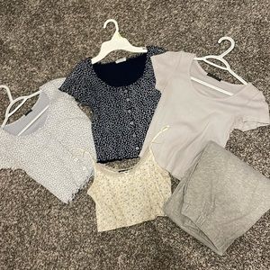 Brandy Melville bundle of 5 items!